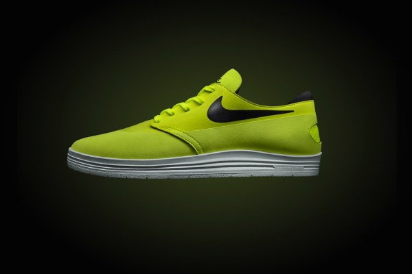 nike lunar solo running