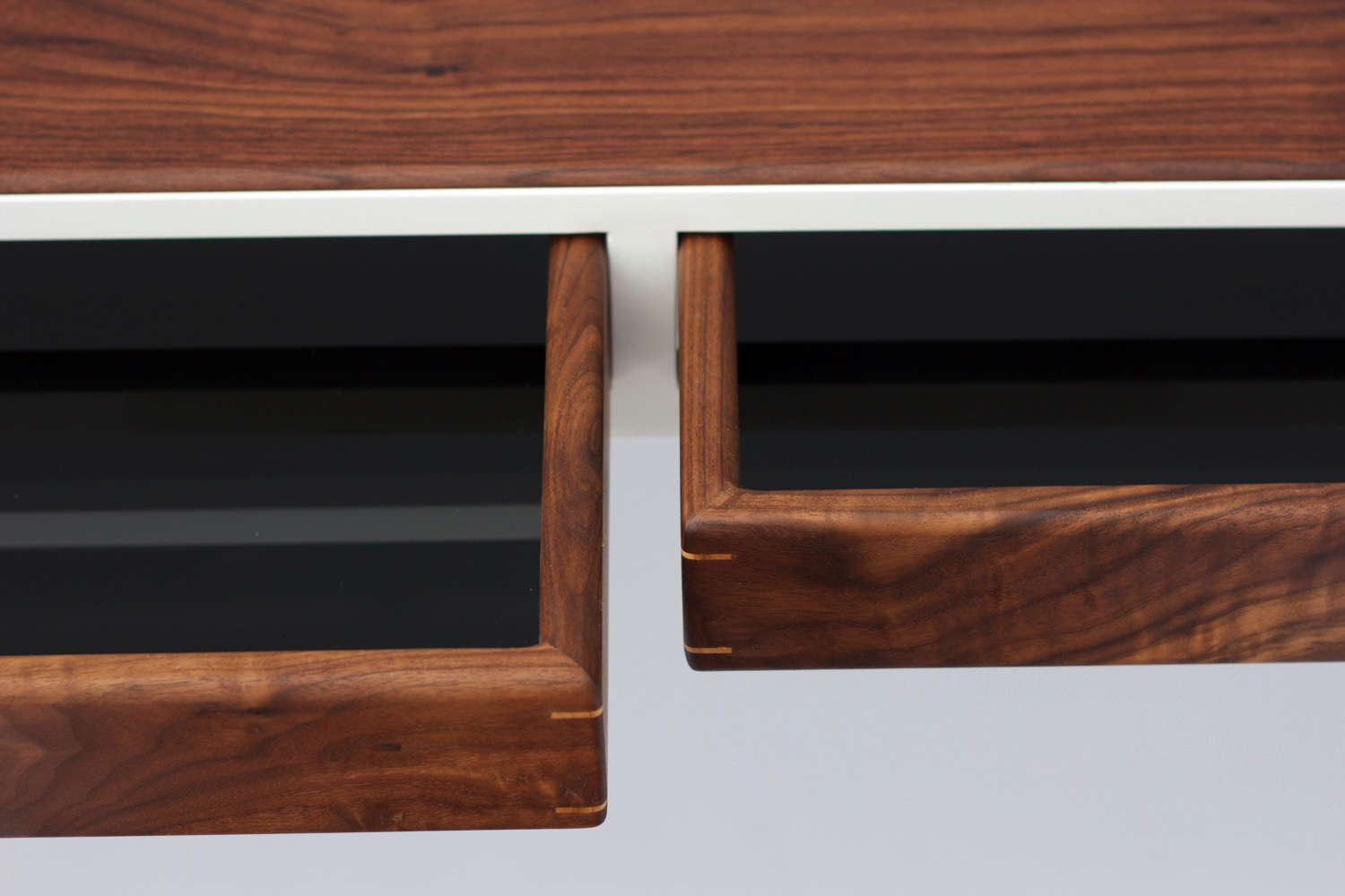 WOOLSEY-FOREVERDESKWALNUT+-+2