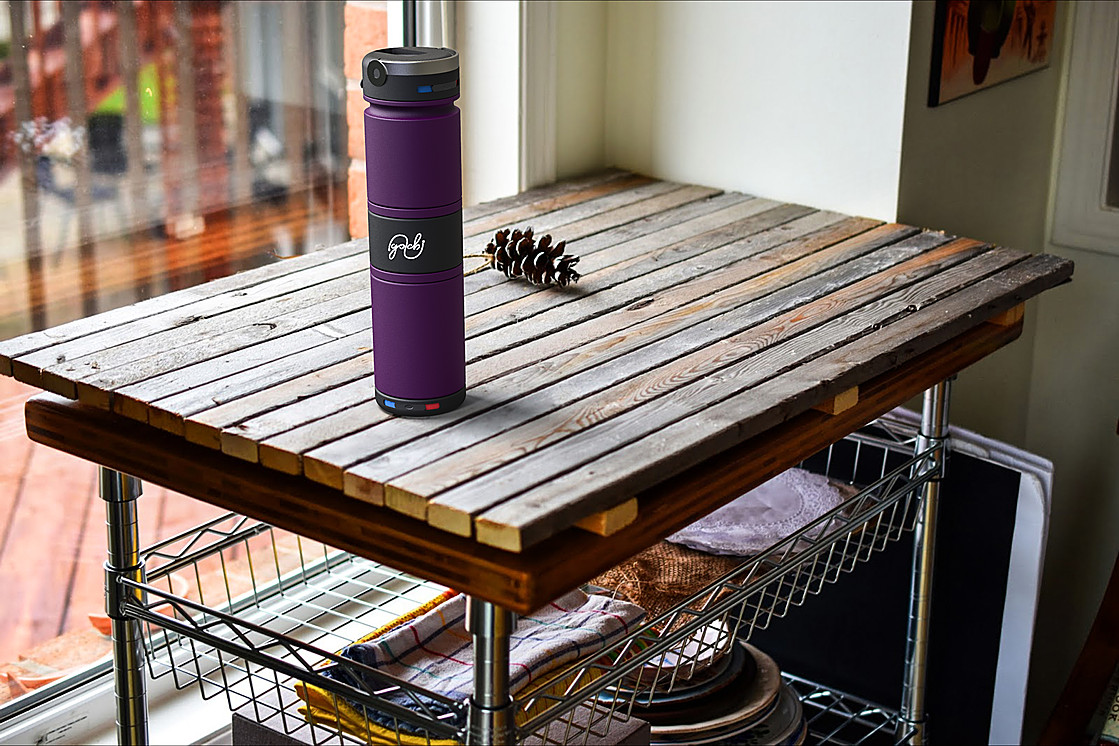 8bedf1_7af051542dec4406b3c9e5cd4183356b-mv2_d_2560_1707_s_2