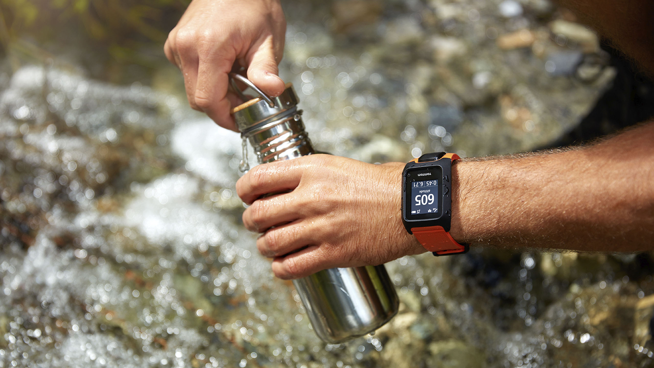 lette fossil Lavet en kontrakt TomTom Adventurer GPS Outdoor Watch | The Coolector