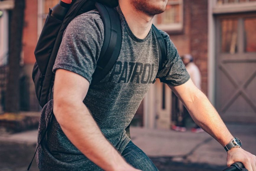 T-shirt Patrol Noir Taille XL - État Très Bon, Occasion Légèrement Utilisé, Coupe Régulière