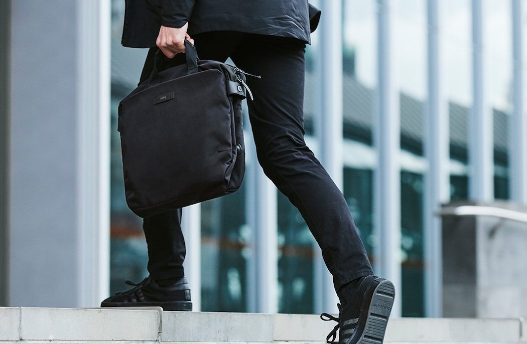 Bellroy Venture Sling day bag series keeps you organized while you're out  and about » Gadget Flow