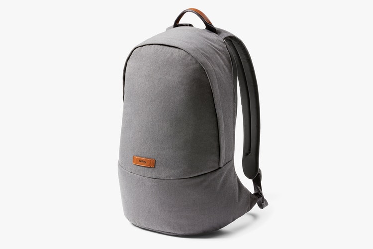 lightweight travel backpack