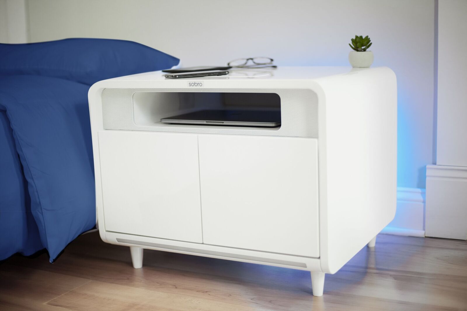 Sobro Smart Side Table The Coolector