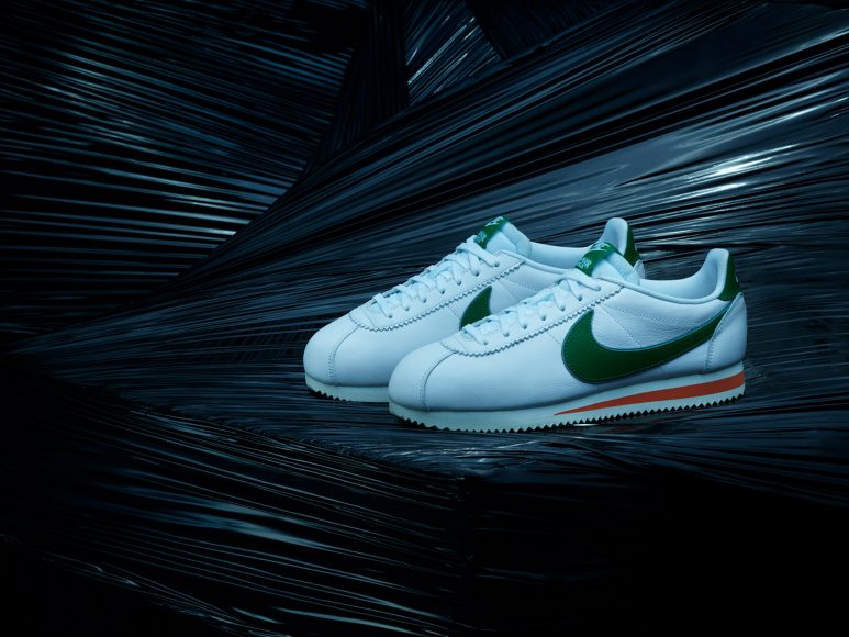 stranger things nike dunks