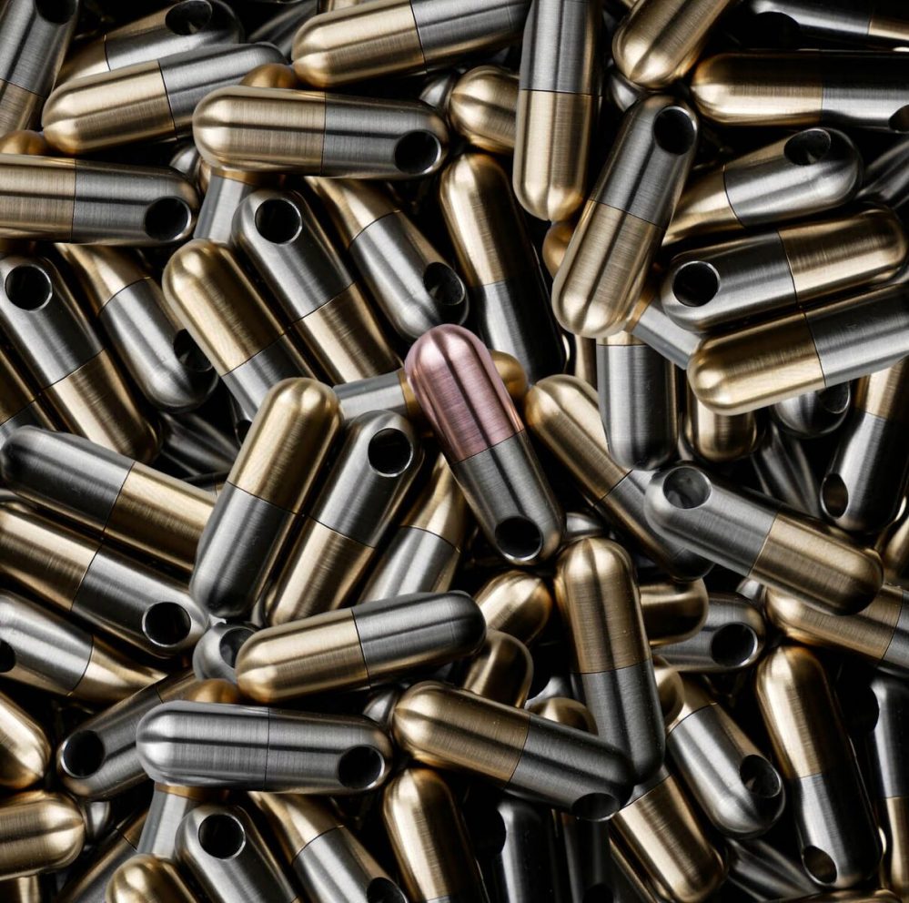 Microblade PILL™ Knife The Coolector