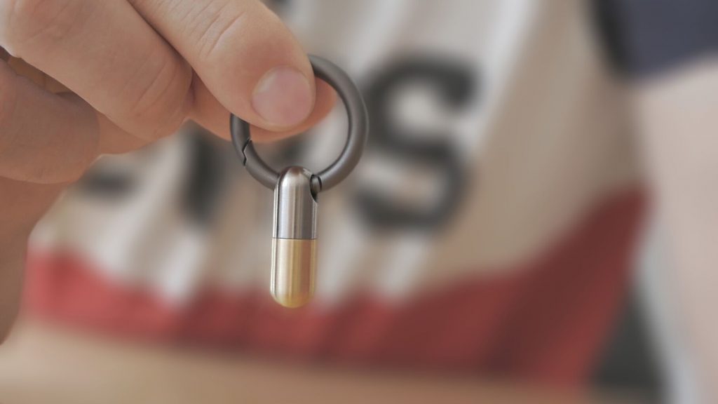 Microblade PILL™ Knife The Coolector