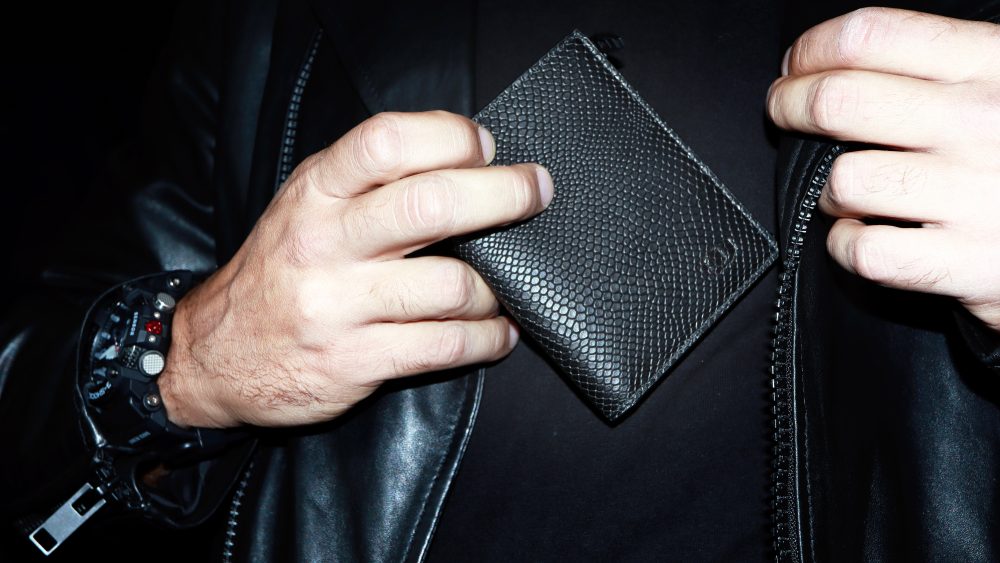 Here Are The Best Wallets For Modern Men - TheStreet