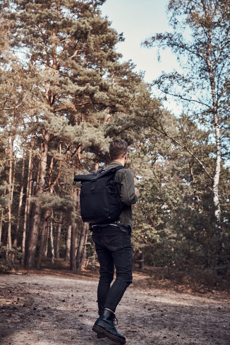 crumpler road mentor backpack