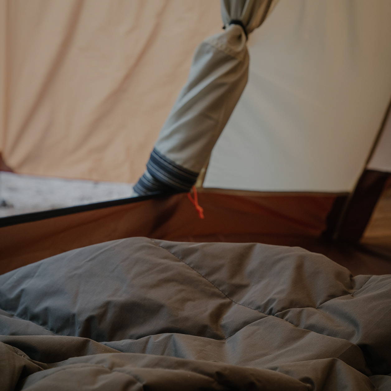 Rumpl x Snow Peak NanoLoft® Takibi Blanket The Coolector