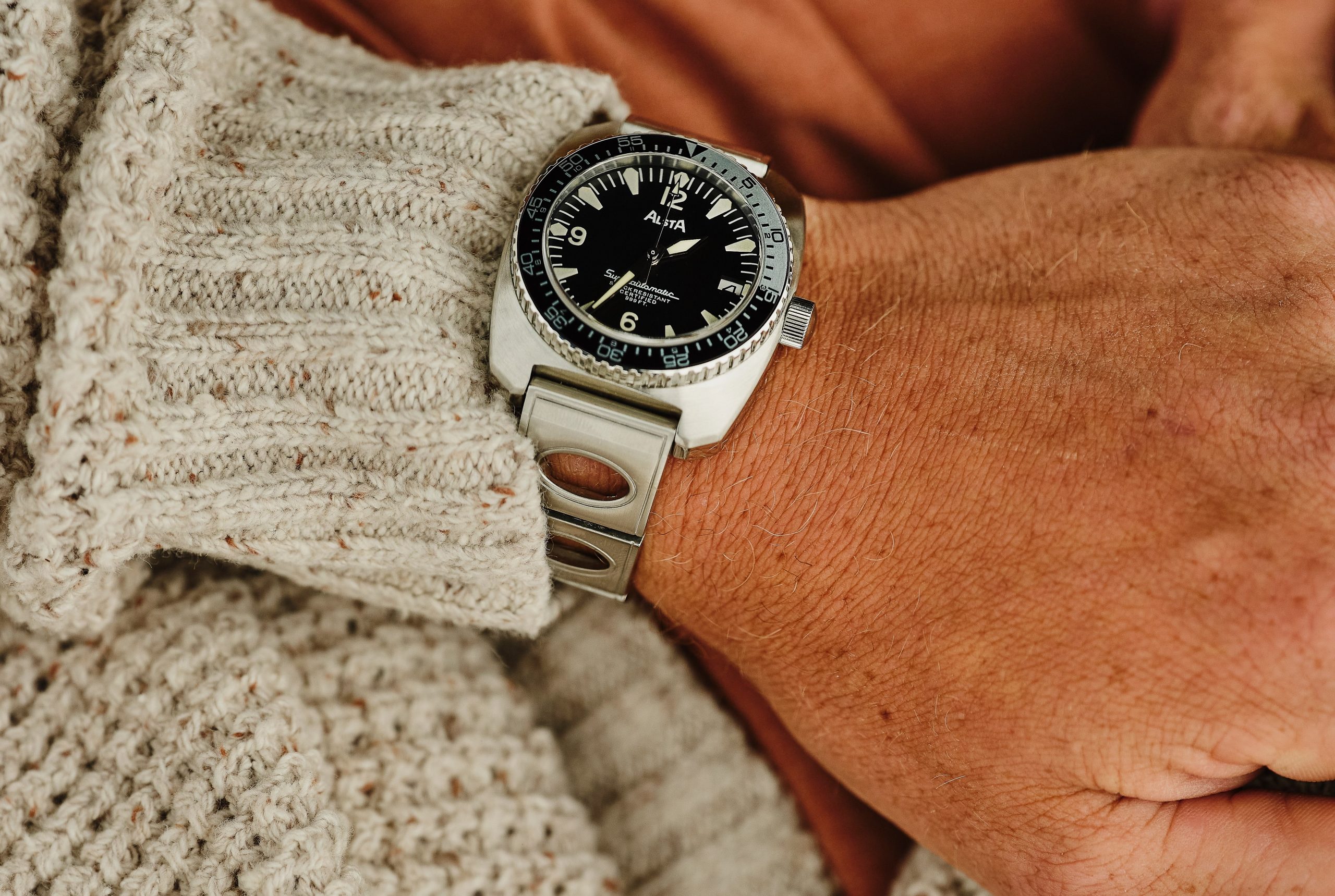 6 of the best adventure watches for men | The Coolector