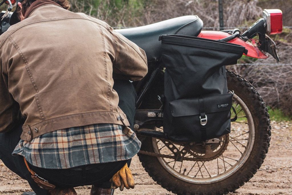 Iron & Resin Moto Pannier Bag The Coolector