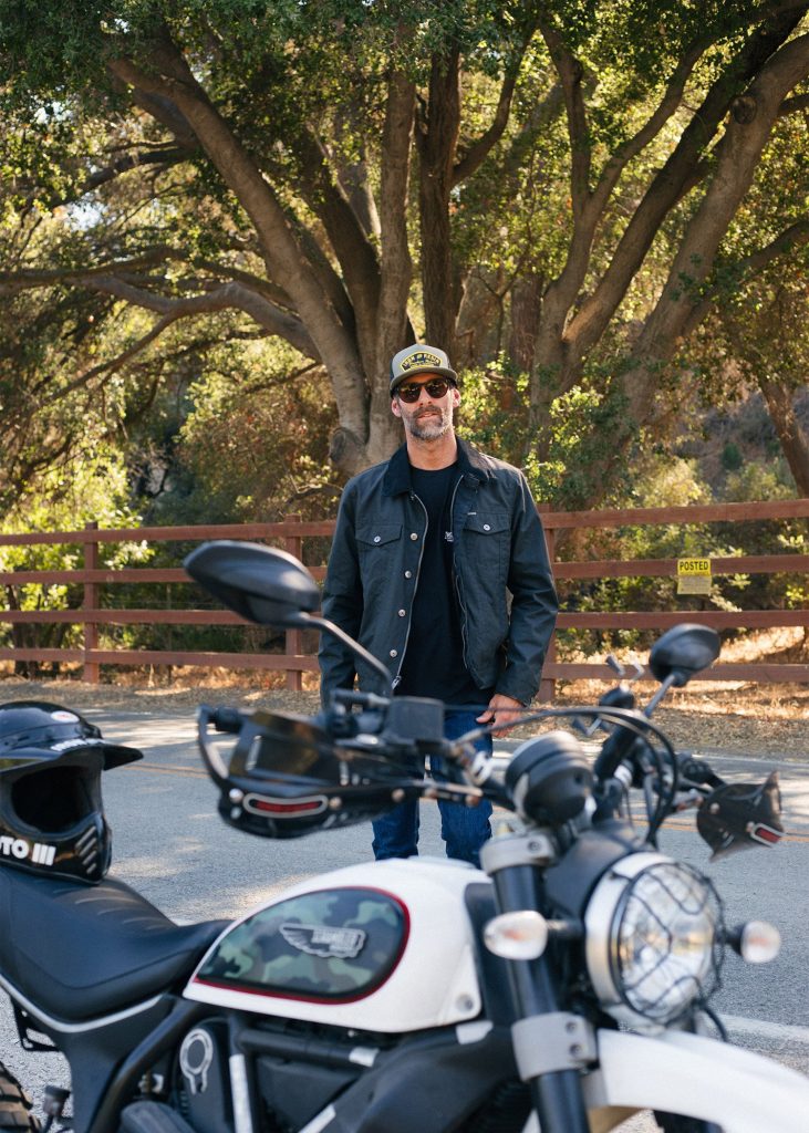 Iron & Resin Scout Jacket The Coolector