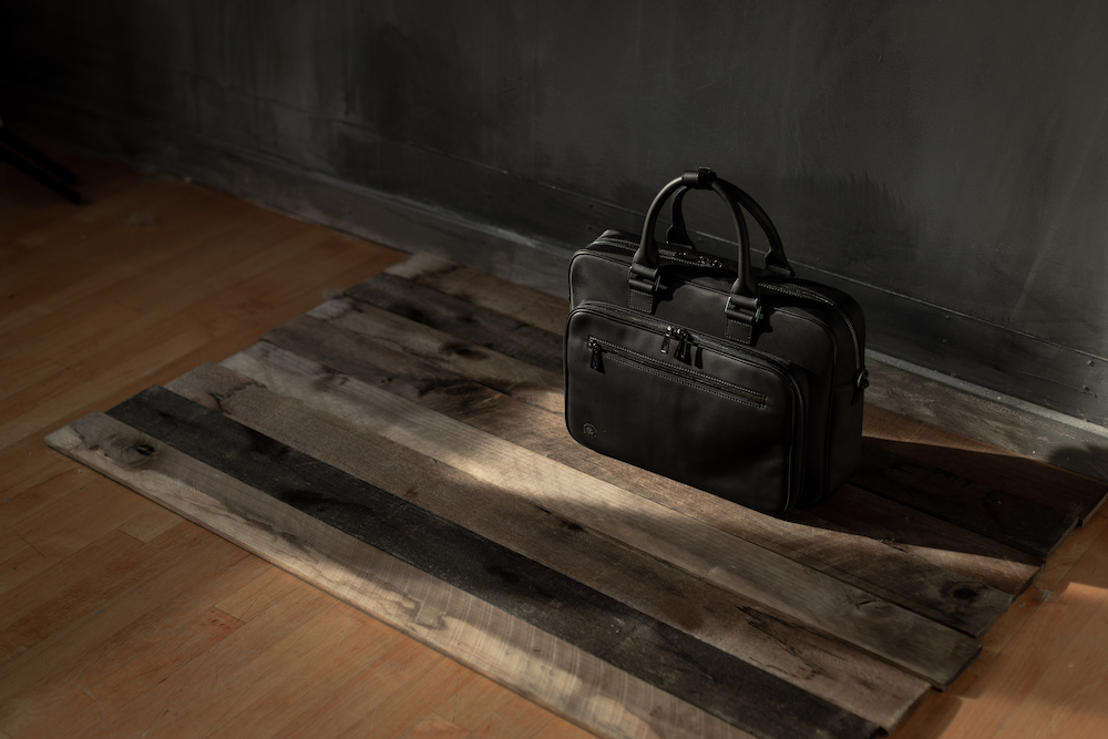 Alto Briefcase - Most Functional Briefcase for Men from Oak & Rove