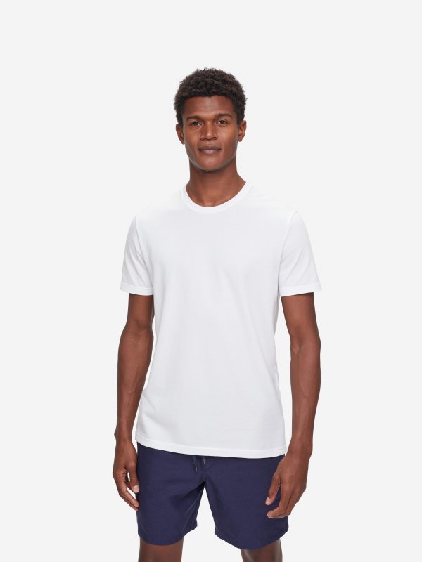 6 of the Best White T-Shirts for Men in 2022 | The Coolector