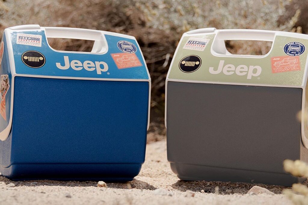 Igloo x Jeep® Stickers Pal 7 Qt Coolers The Coolector