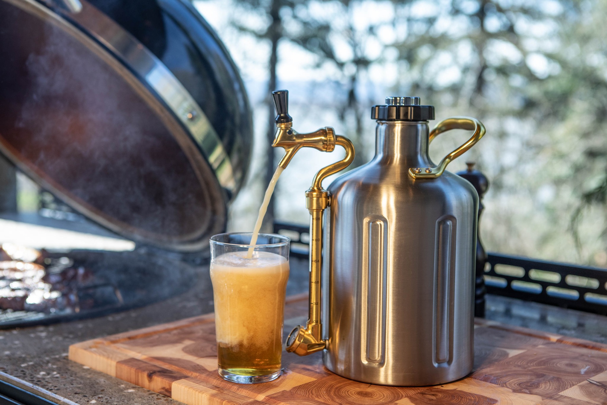 GrowlerWerks uKeg Pro Growlers The Coolector
