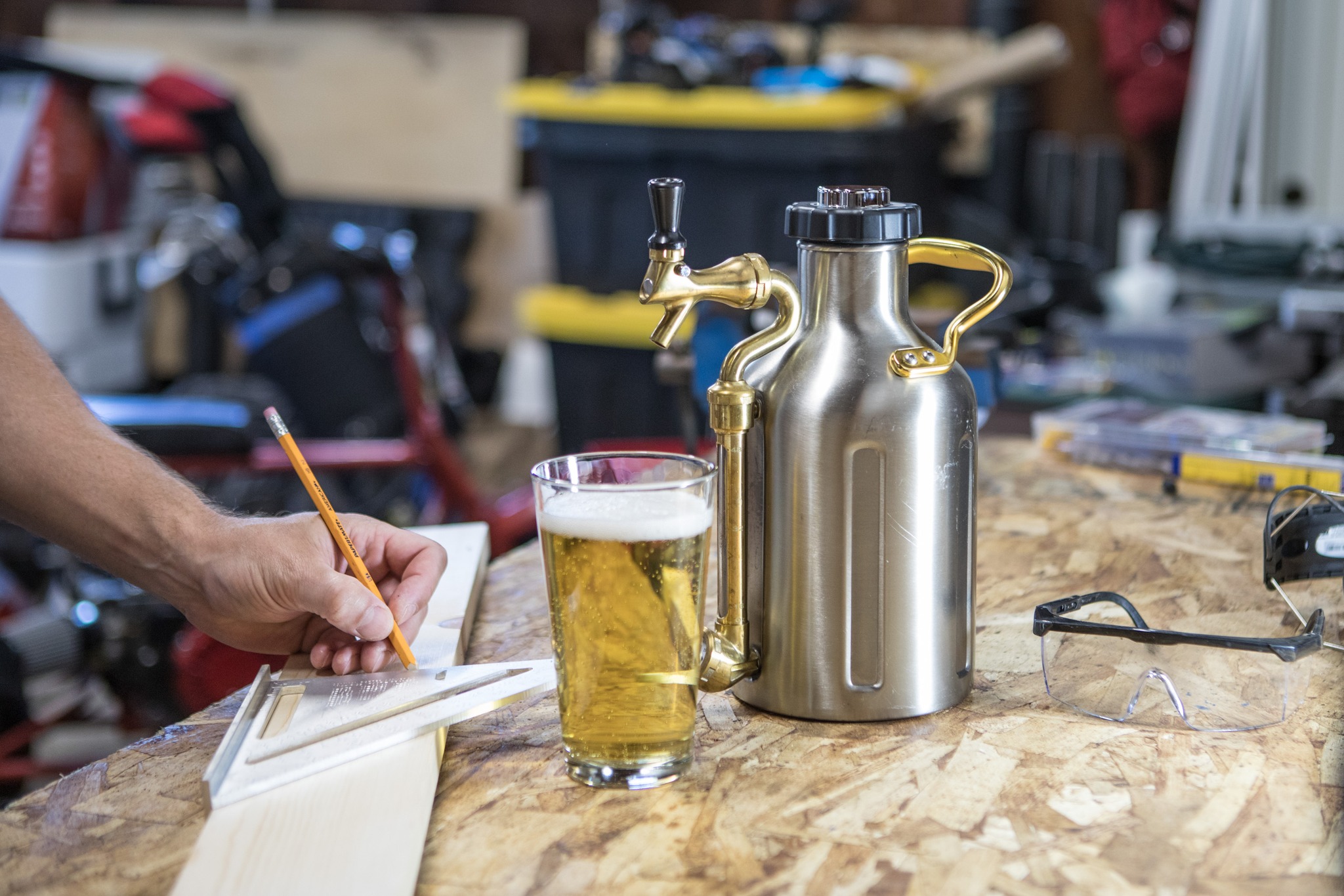 GrowlerWerks uKeg Pro Growlers The Coolector