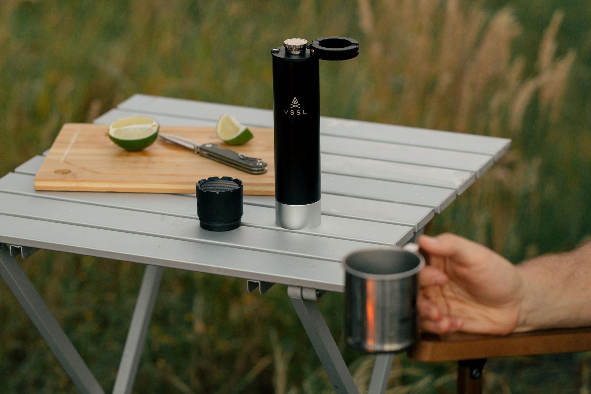 VSSL Insulated Flask with Bluetooth® Speaker The Coolector