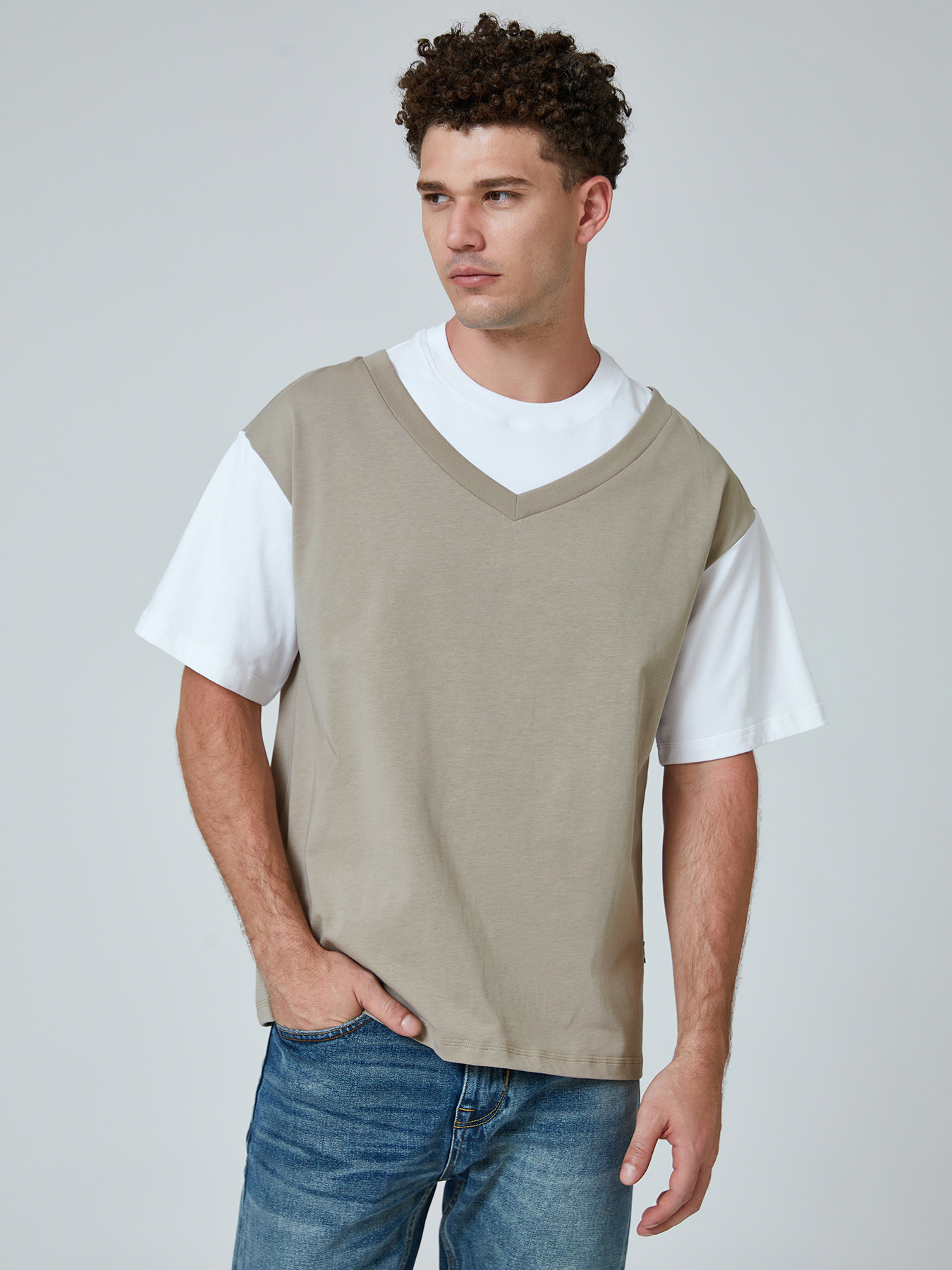 8 of the best Summer TShirts at Fioboc The Coolector