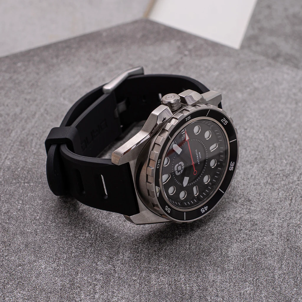 GMT-01 - AUTOMATIC GMT WATCH WITH ITALIAN LEATHER STRAP - Dango Products