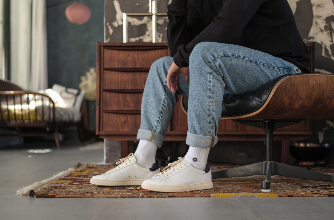 12 Best Casual Shoes For Men 2024 - Forbes Vetted