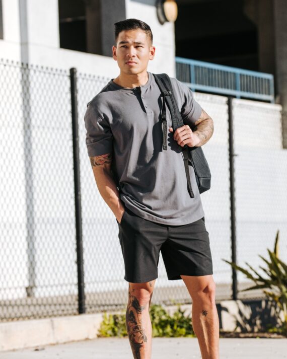 8 of the best men’s performance apparel brands for your January fitness ...