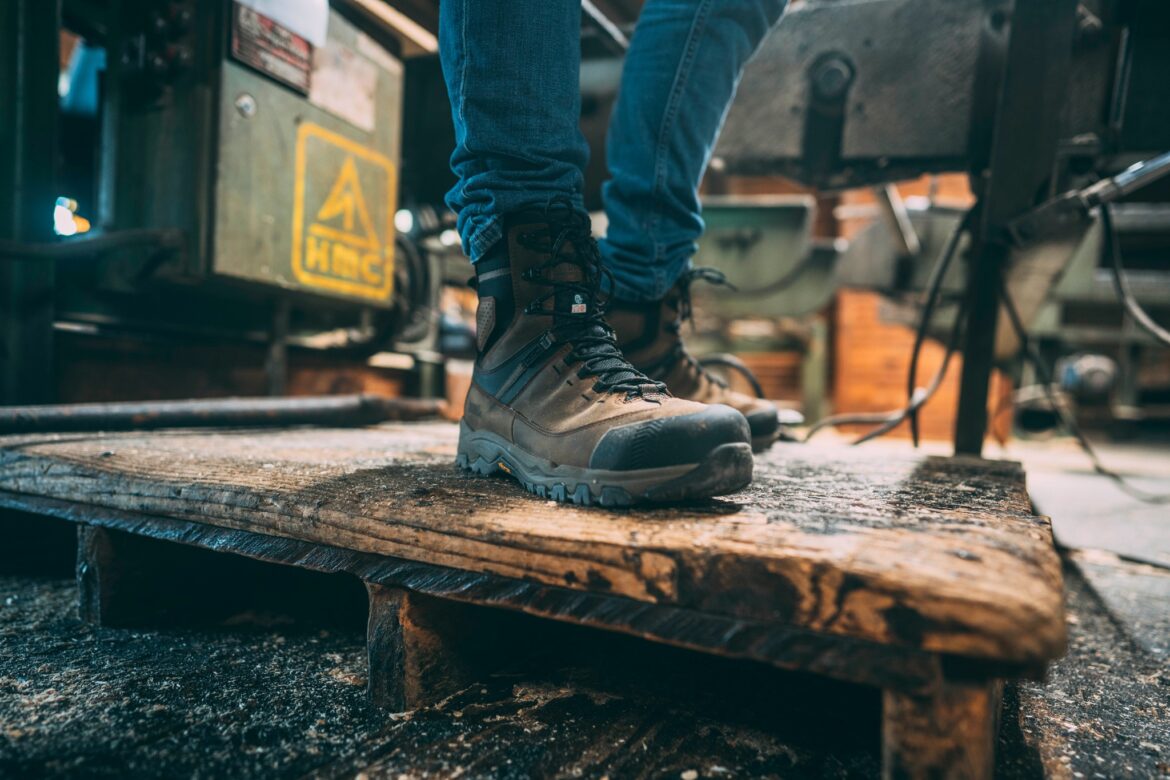 5 of the best men’s hiking boots from Kodiak | The Coolector