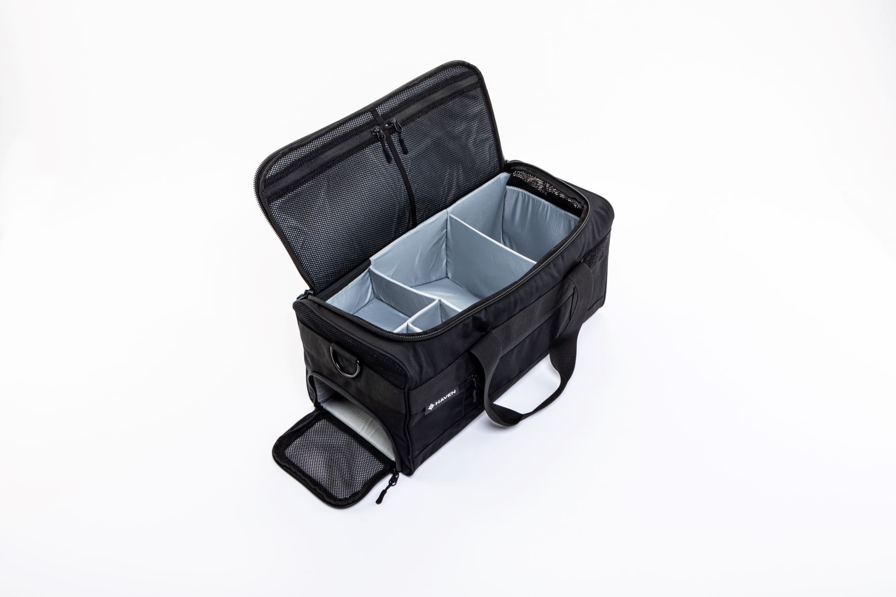 Haven Athletic gym bag features compartments and dividers for useful  internal organization » Gadget Flow